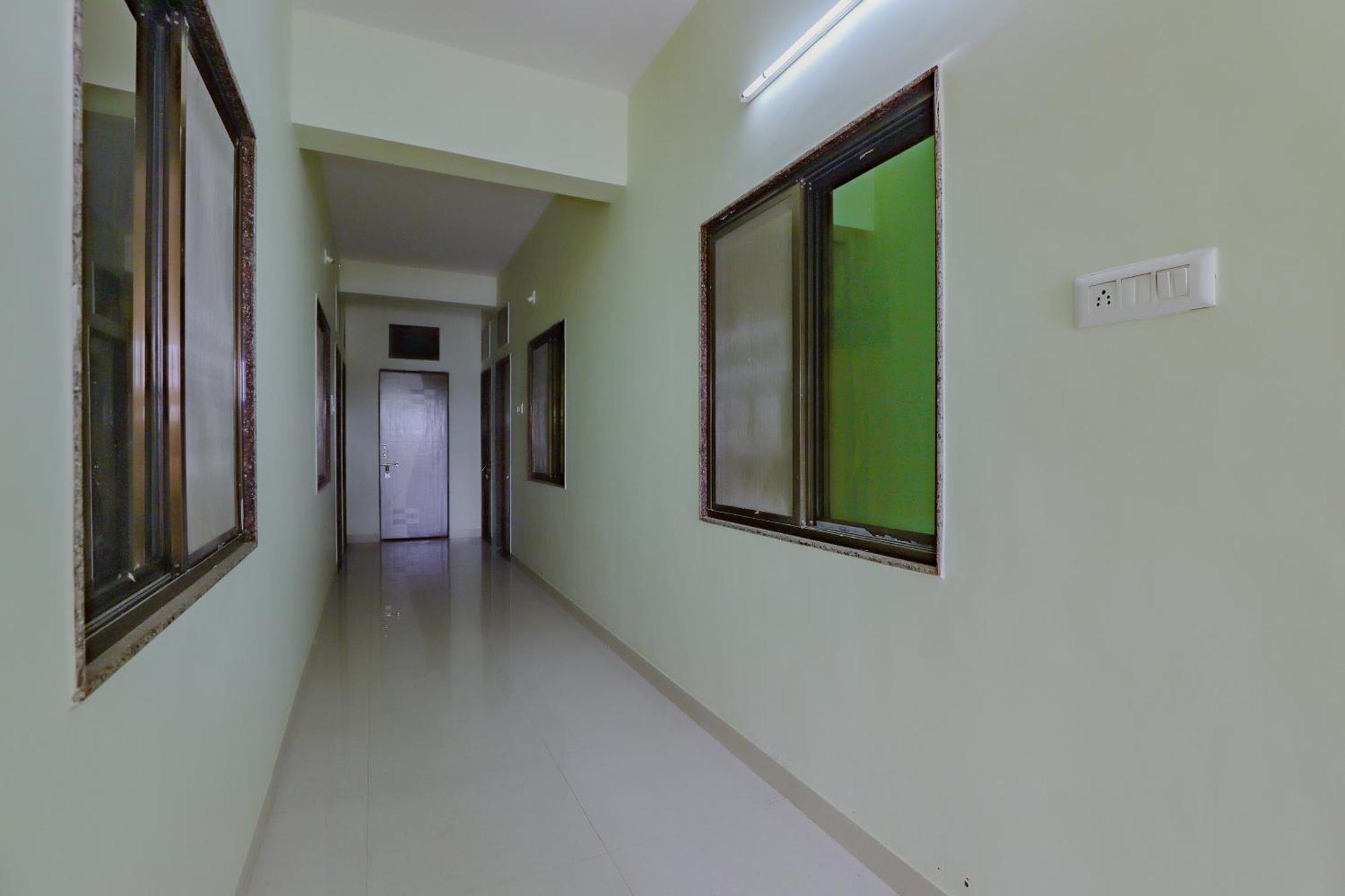 Spot On Jainsite Bhavan Palitana Екстериор снимка