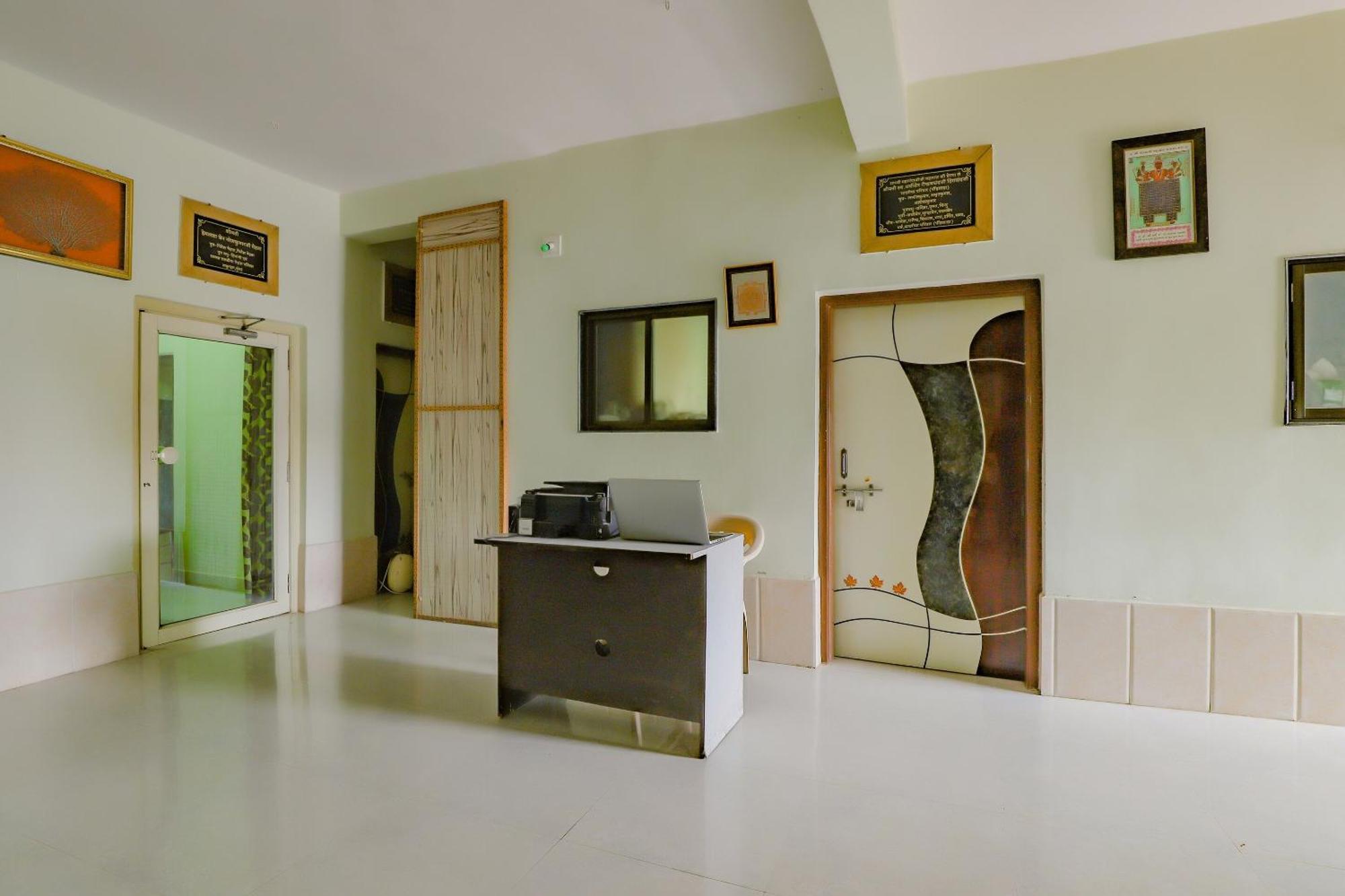 Spot On Jainsite Bhavan Palitana Екстериор снимка